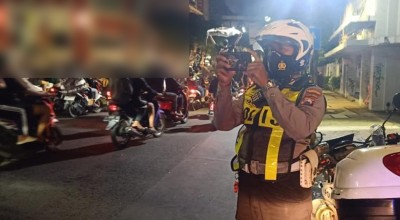 Puluhan Peserta Sahur On The Road di Surabaya Tak Tertib dapat 'Surat Cinta' dari Polisi