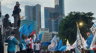 Awas Macet, Rek! 20 Ribu Buruh Kepung Surabaya Peringati May Day