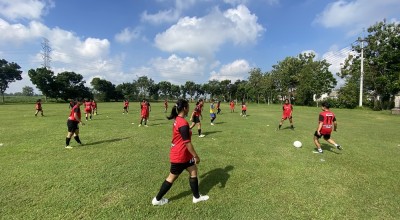 Siasati Kekurangan Postur, Tim Sepak Bola Putri Kota Kediri Maksimalkan Tiki-Taka