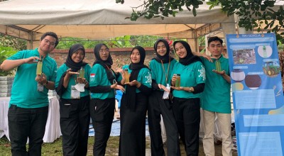 Mahasiswa di Surabaya Kembangkan Alat Daur Ulang Plastik Menjadi Bahan Bakar