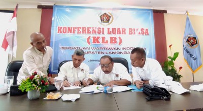 Kadam Mustoko Nahkodai PWI Lamongan Hasil KLB