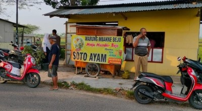 Bayi Terbungkus Jarik Ditemukan Dekat Warung Soto di Lamongan