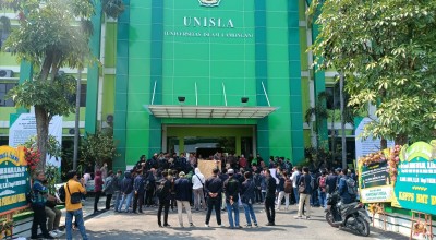 Dualisme Pimpinan Unisla Lamongan Meruncing, Mahasiswa Ancam Aksi Mogok Ngampus
