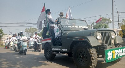 Ikuti Arahan Cak Imin Rombongan DPC PKB Jombang Naik Vespa ke KPU