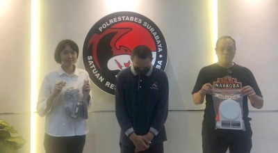Asyik Ngopi di Warkop, Pengedar Narkoba di Surabaya Diborgol
