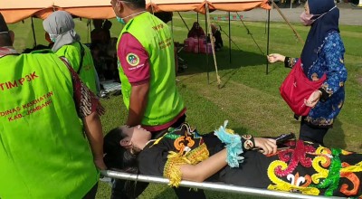 Peringatan Hardiknas di Jombang, Puluhan Peserta Upacara Pingsan Kepanasan