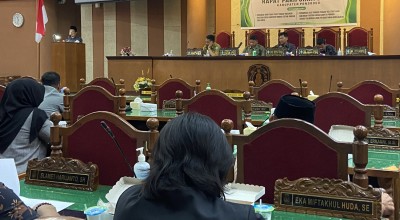 Pandangan Umum, Seluruh Fraksi DPRD Ponorogo Sepakat Bahas Raperda Kawasan Tanpa Rokok