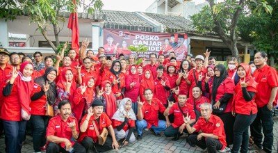 Giliran Posko Ganjar Presiden Didirikan PDIP Surabaya di Rungkut dan Gununganyar