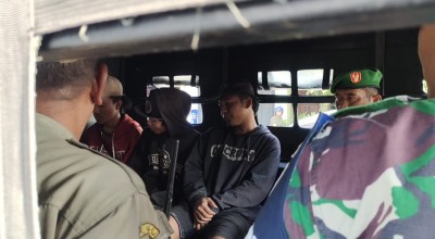 Belasan Anak Jalanan dan Manusia Silver di Kediri Ditangkap karena Gedor Mobil