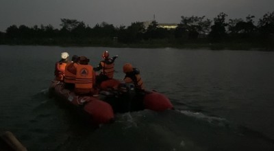 Pria Misterius Terjun dari Jembatan, Peringatan Bulan Bung Karno