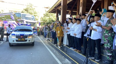 Lepas 113 Calon Jemaah Haji, Sugiri Sancoko: Doakan Rakyat Makmur, Ponorogo Adem Ayem