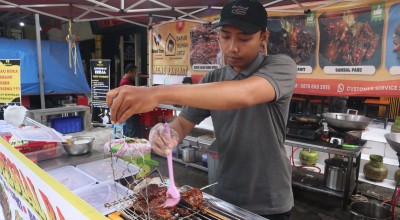 Kuliner Bebek Bakar Kediri, Pecinta Pedas Wajib Cicipi Bumbu 4 Lapis Ini