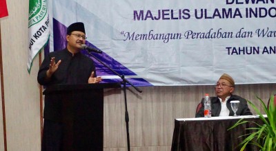 Gus Ipul Minta MUI Keluarkan Fatwa Larangan Parkir Sembarangan