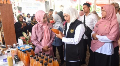 Khofifah Ingin Produk Jamu Herbal Jatim Tembus Pasar Global