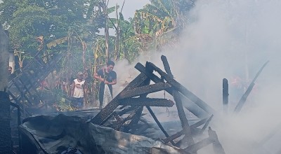 Kebakaran Rumah di Lamongan, 2 Motor Hangus Tersambar Api