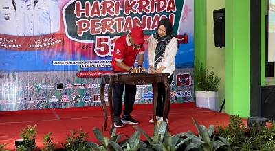 Ribuan Hektare Sawah Terima Asuransi dari Pemkab Ponorogo saat Peringatan HKP