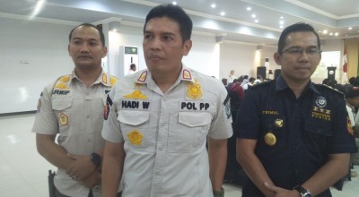 Gempur Rokok Ilegal, Satpol PP dan Beacukai Jatim Gelar Sosialisasi di Bojonegoro