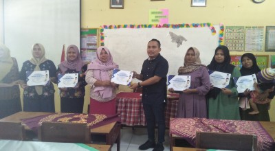 Caleg NasDem Tebar Manfaat di Kampung Halaman Bantu Entaskan Putus Sekolah