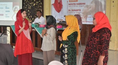 Novita Ajak Para Kader Perempian di Trenggalek Perangi Stunting