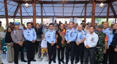 Warga Kangean Antusias Ikut Pelayanan Hukum dan HAM Bergerak