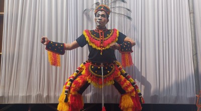 Mengenal Eky Rawanto, Penari Tuna Rungu asal Lamongan yang Inspiratif