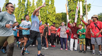 Lari Keliling Ponorogo, Sandiaga Uno Sampaikan Pesan Ini
