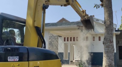 Pernikahan Retak Buldoser Bertindak, Rumah Milik Bersama di Kediri Dirobohkan