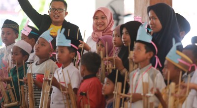 1445 Anak-anak Banyuwangi Salurkan Aneka Bakat dalam Festival Anak Yatim