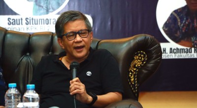 Rocky Gerung Ungkap Perlunya Negara Soal Konsep Sejatinya Demokrasi