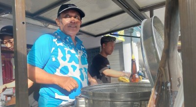 Mengenal Nunung M Toha Penjual Bubur Ayam di Probolinggo Nekat Nyaleg