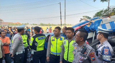 Kecelakaan Bus Eka Vs Sugeng Rahayu di Ngawi, 3 Tewas dan 14 Luka-luka