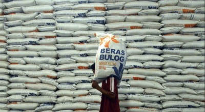 Harga Beras Terus Naik, Bulog Stop Distribusi Kemasan 25 Kg di Jatim