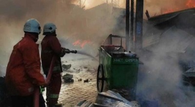 Jangan Tunggu Api Membesar, Warga Surabaya Diimbau Langsung Lapor Command Center 112