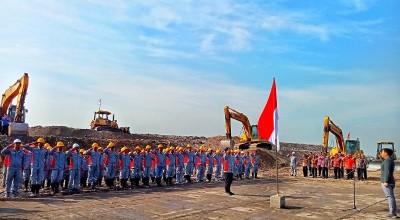 Upacara di Tengah Tumpukan Sampah, Begini Pesan Kepala DLHK Sidoarjo