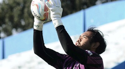 Arema FC Pinjamkan Kiper ke PSMS Medan