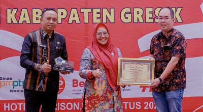 PT Freeport Indonesia Raih Investment Award Kabupaten Gresik 2023