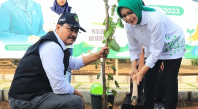 Cegah Stunting, Pemkot Pasuruan Gelar Fun With Plant Gerakan Tanam Bibit Pohon
