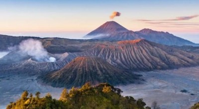 Gunung Bromo Kembali Buka Pasca-Kebakaran, Cek Aturan Selengkapnya