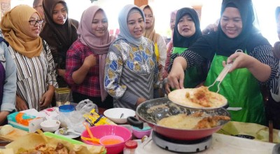 Warga Mojokerto Dibekali Cooking Class Olahan Kuliner Saus Telur Asin, Untuk Apa?
