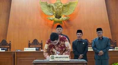 BPR Bank Daerah Kabupaten Kediri Resmi jadi Perusahaan Umum Daerah