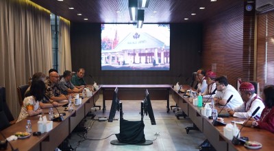 Mas Dhito Buka Peluang Pertukaran Pelajar dan Beasiswa Boarding School