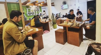 Menikmati Minuman Warisan Raja Madura di Kedai Panembahan Songennep Kediri