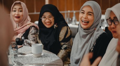 Ning Atikoh Ganjar Bicara Pemberdayaan Perempuan bersama Nyai dan Ning di Surabaya