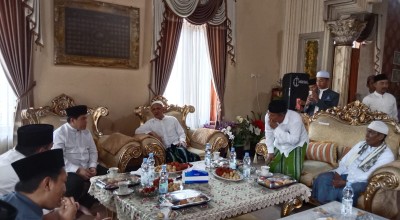 Sambangi Bangkalan, Erick Thohir Minta Doa Ulama untuk Piala Dunia U-17