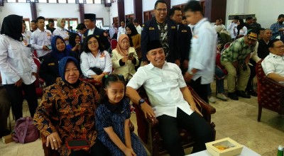 Wali Kota Eri Akan Bagikan Puluhan Ribu Anggota Karang Taruna Surabaya Kaos Bertulis Pemimpin 2045