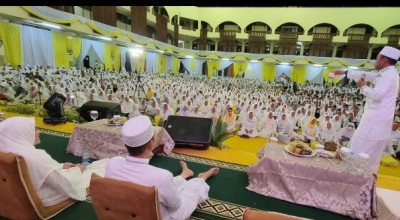 Ribuan Relawan Adies Kadir Lantunkan Selawat untuk Pemilu Damai 2024