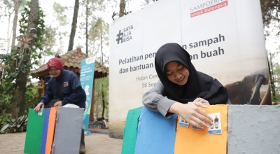Sampoerna Beri Pelatihan Pengelolaan Sampah dan Bantuan Bibit Pohon Buah di Hutan Cempaka Pasuruan