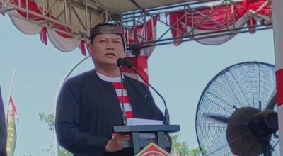 Karapan Sapi Perang Mega Bintang di Bangkalan Perebutkan Piala Panglima TNI