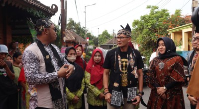 5 Desa Wisata di Mojokerto Raih Bantuan DPU-Parekraf, Bupati Ikfina Sampaikan Ini ke Menteri Sandi