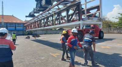 Sambut Cruise Celebrity Solstice, Pelindo Regional 3 Siapkan Gangway sepanjang 48 Meter